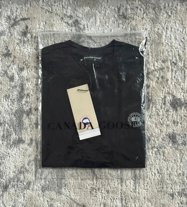 Anada Oose T-Shirt