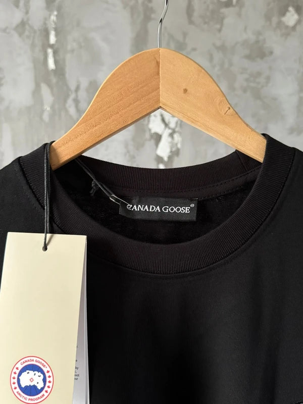 Anada Oose T-Shirt