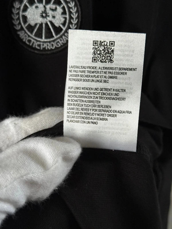 Anada Oose T-Shirt