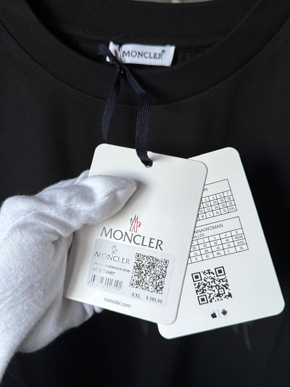 Mnclr Tee