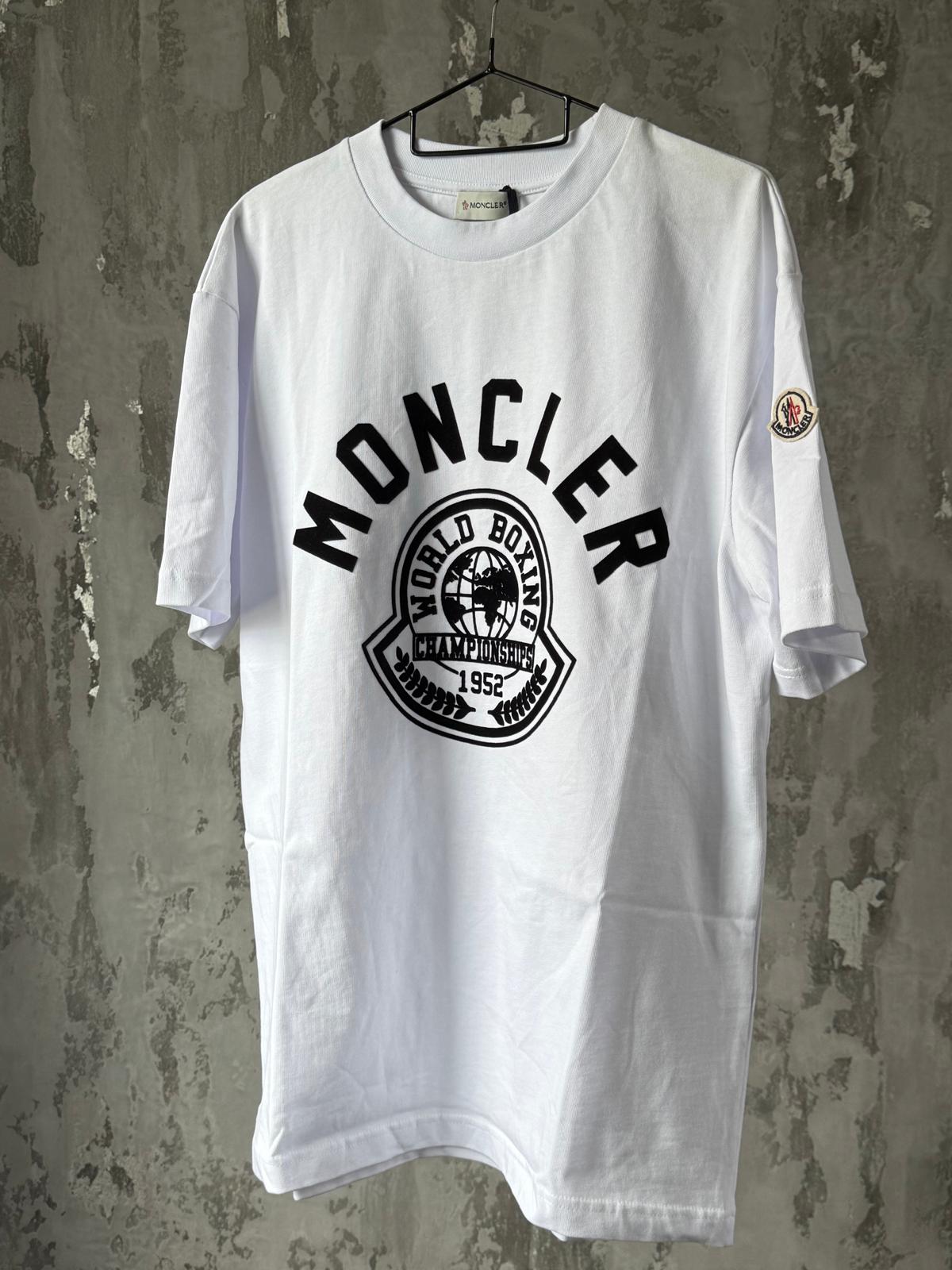 Mnclr Tee