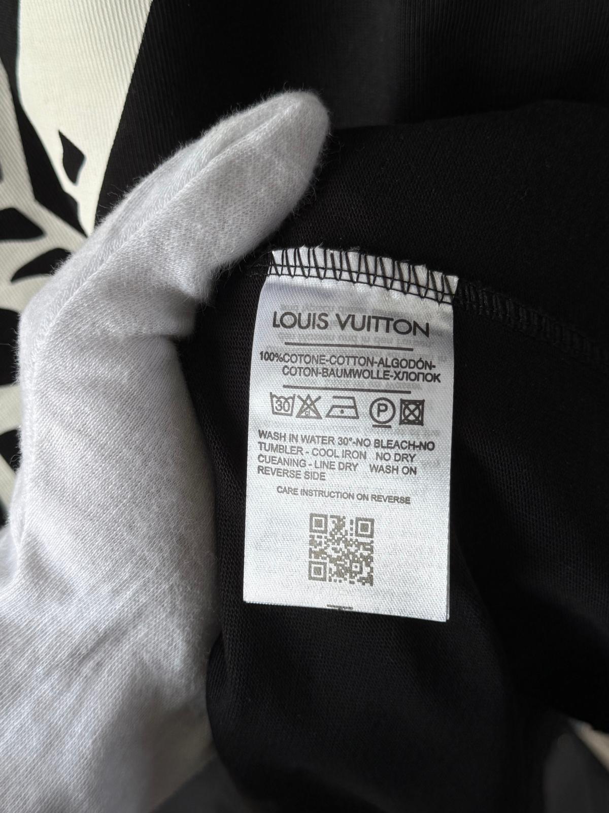 LV Tee