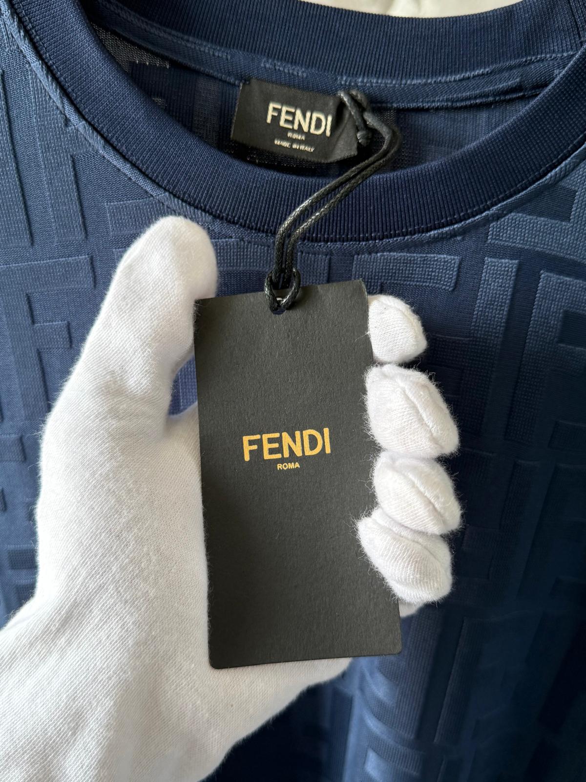 Fend Tee