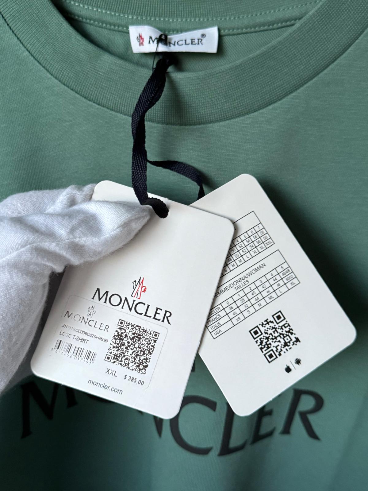 Mnclr Tee
