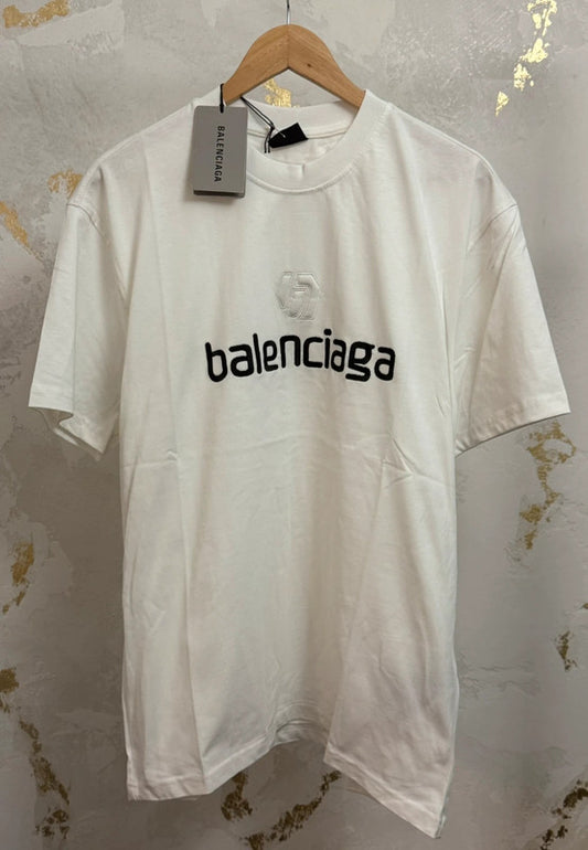 Ciaga White Embroidered T-shirt