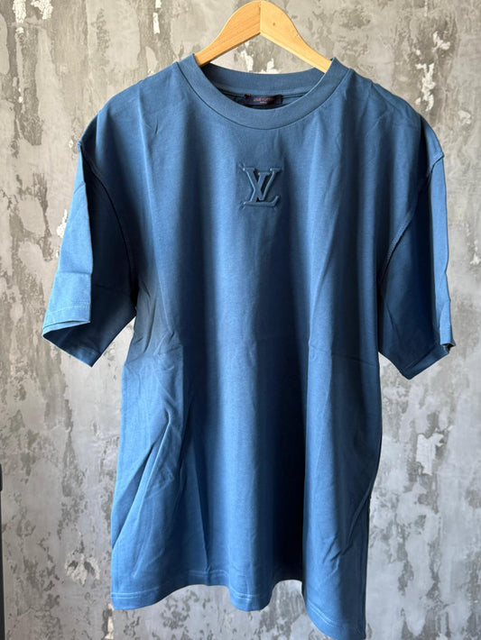 LV Tee