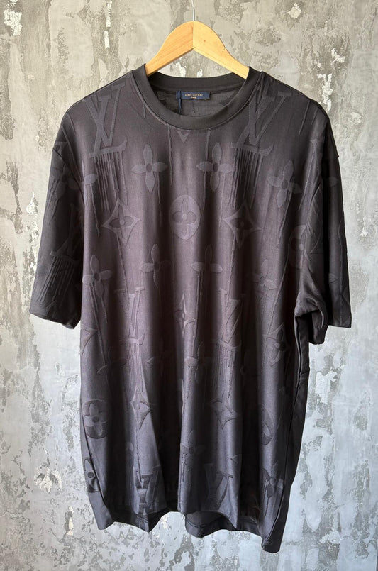 LV Tee