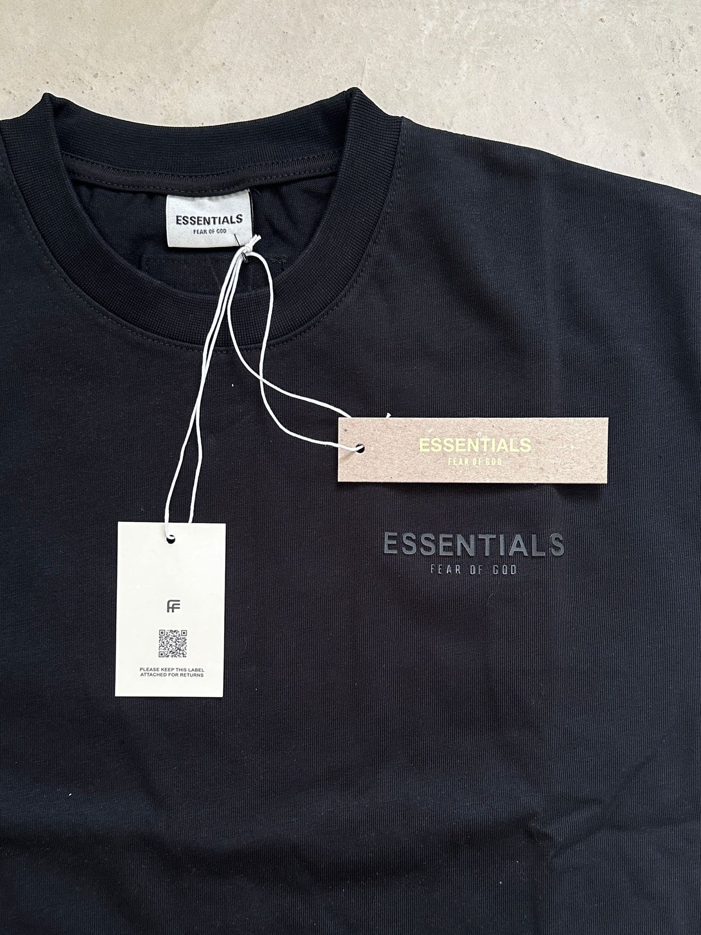 Essntials Black T-Shirt